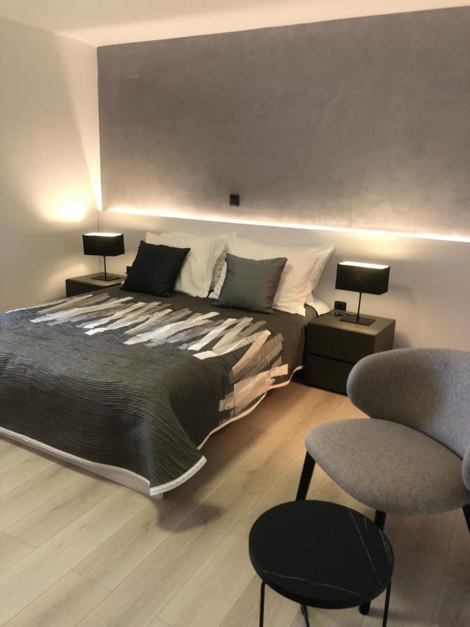 Apartments & Rooms Bianca 木洛希尼 外观 照片