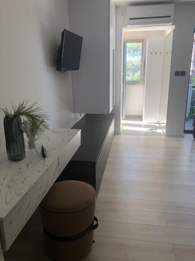 Apartments & Rooms Bianca 木洛希尼 外观 照片