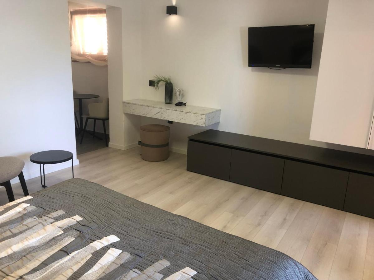 Apartments & Rooms Bianca 木洛希尼 外观 照片