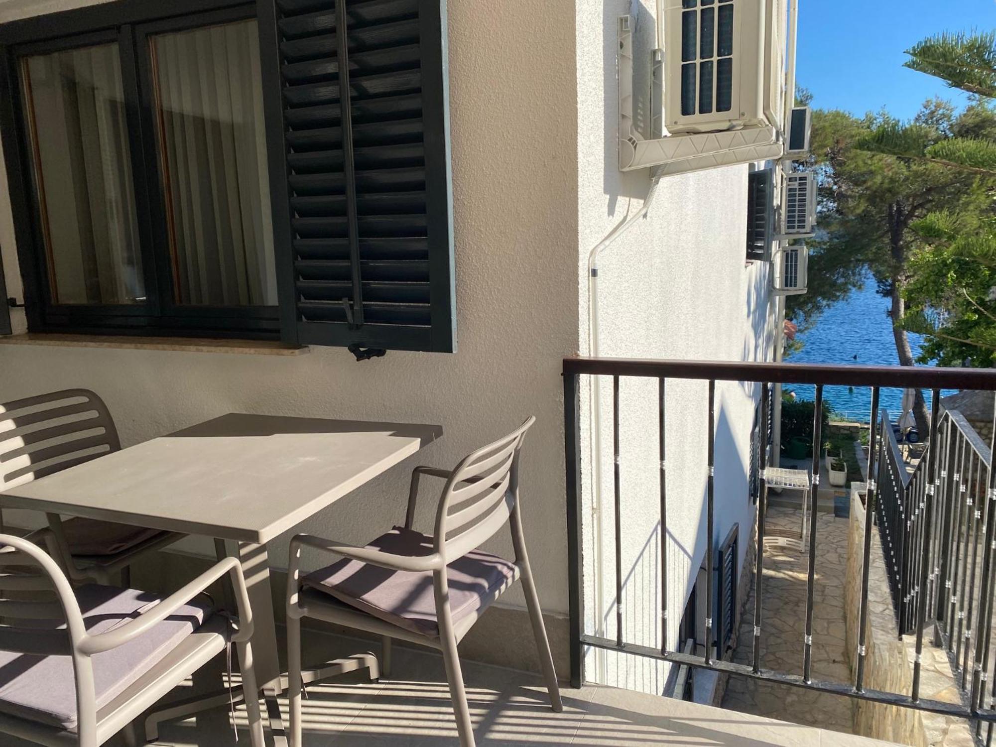 Apartments & Rooms Bianca 木洛希尼 外观 照片