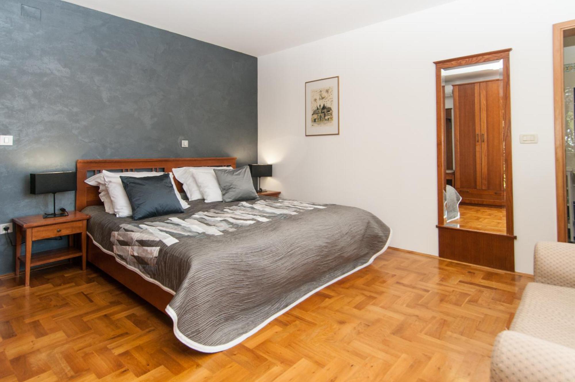 Apartments & Rooms Bianca 木洛希尼 外观 照片