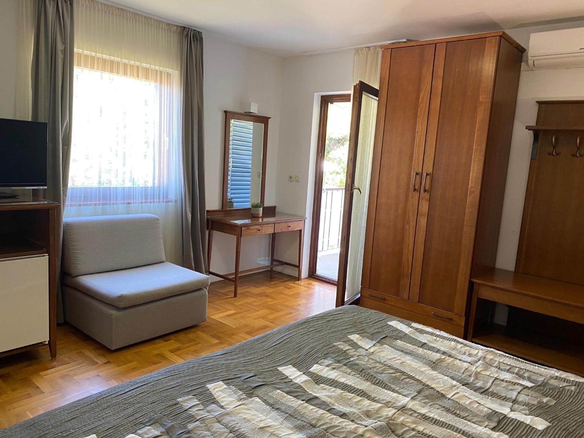 Apartments & Rooms Bianca 木洛希尼 外观 照片